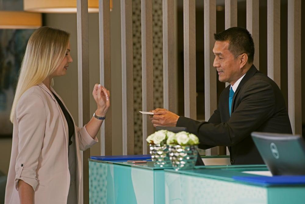 Mena Plaza Hotel Albarsha At The Mall Dubai Exteriör bild