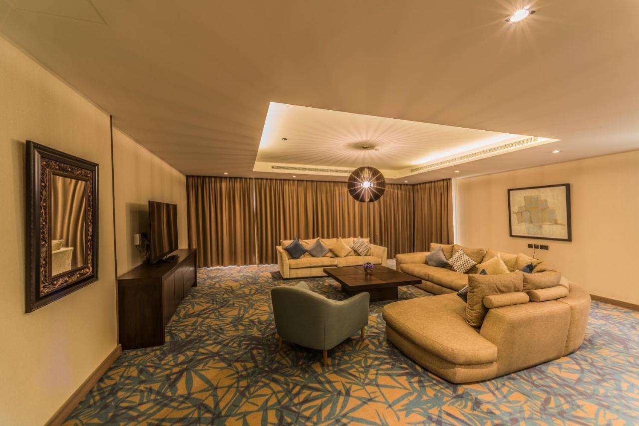 Mena Plaza Hotel Albarsha At The Mall Dubai Exteriör bild