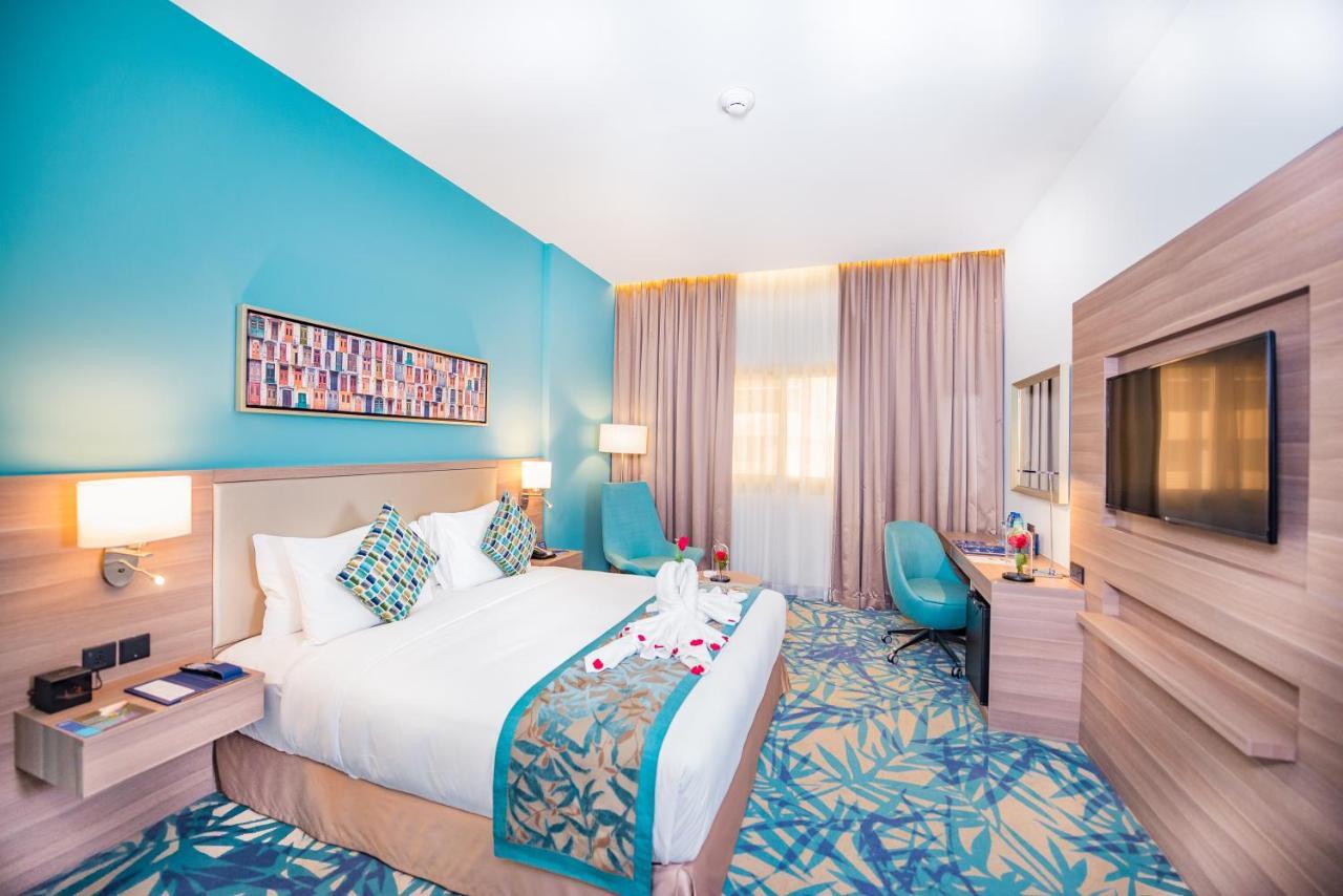 Mena Plaza Hotel Albarsha At The Mall Dubai Exteriör bild