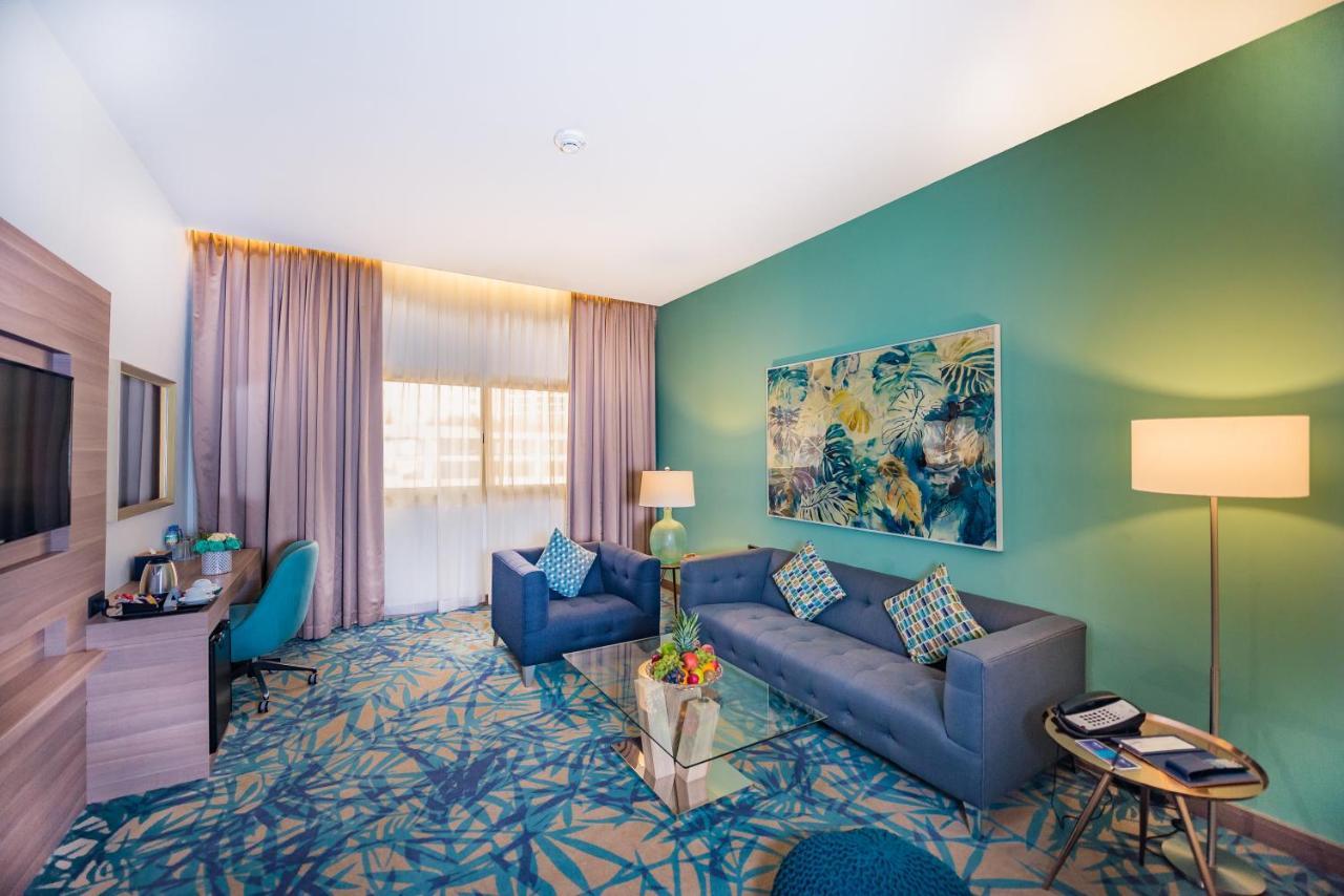 Mena Plaza Hotel Albarsha At The Mall Dubai Exteriör bild